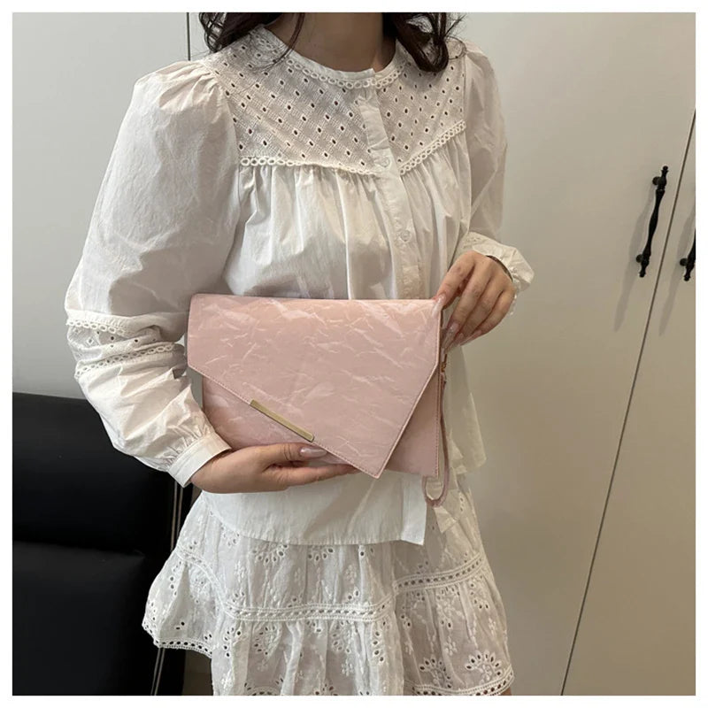Fashion Women Clutch Soft PU Leather Solid Color Evelope Bag Wristlet Bags Female Small Handbags Day Clutches Evening Party Bags