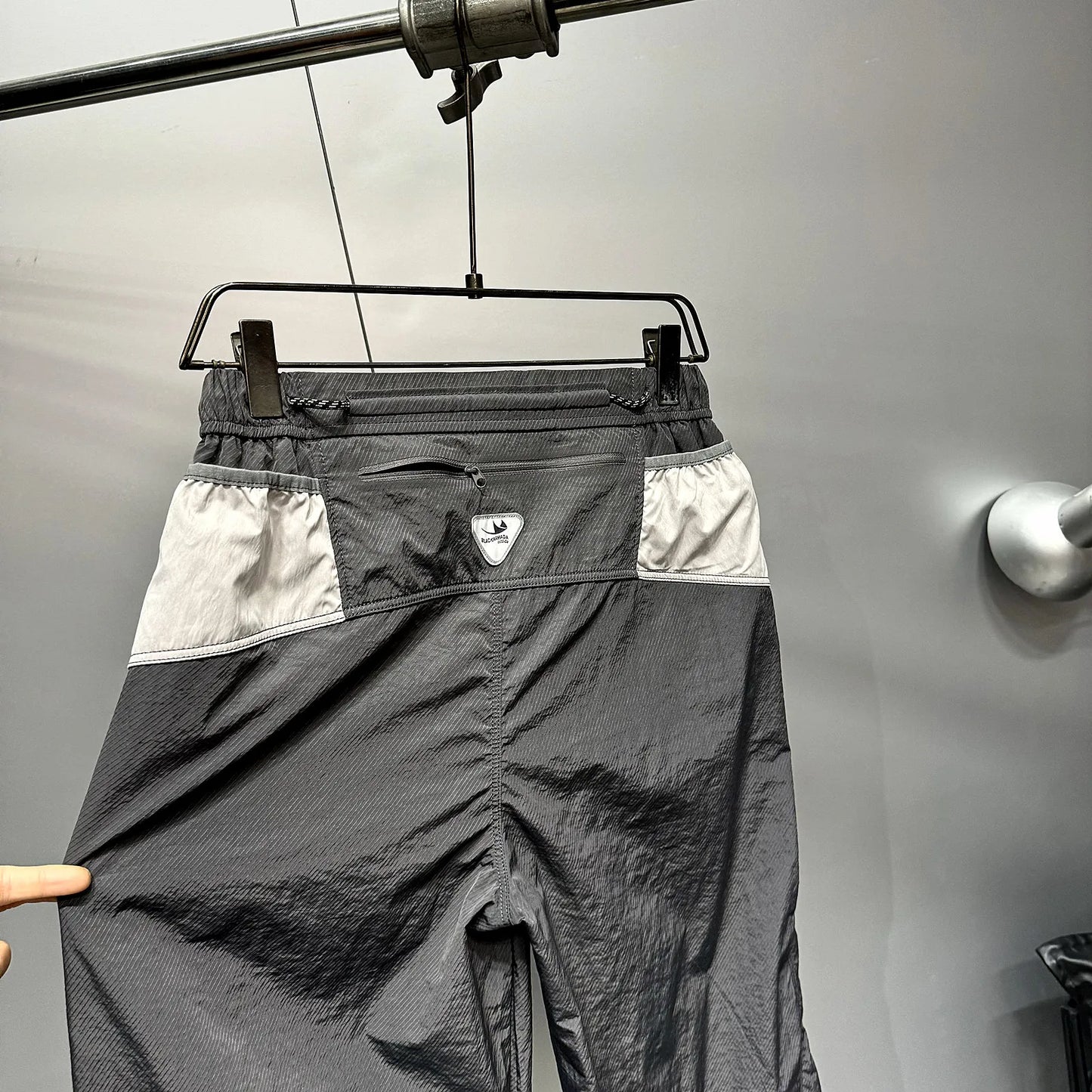 Mens Jogger Pants Outdoor Lightweight Water Repellent Quick Dry Functional Hiking Loose Baggy Trendy Cuffed Sweatpants Fashion