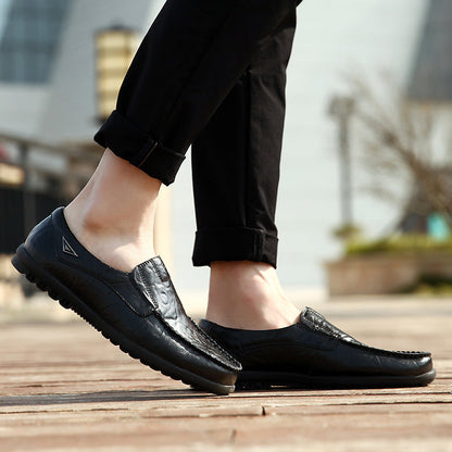 Genuine Leather Men Casual Shoes Brand Soft Italian Men Loafers Moccasins Breathable Slip on Black Driving Shoes Plus Size 37-47
