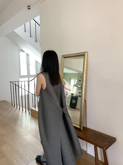 Miyake Pleated Women's Dresses Loose Plus Size High Quality Sense of Elegance Sleeveless Mid-length Skirt 2025 Spring New