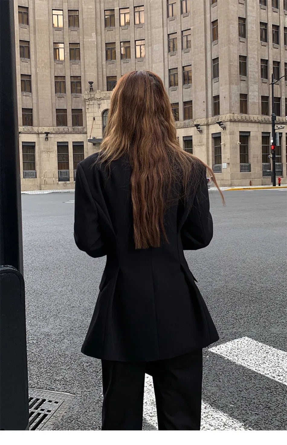 Fashionable Slim Fit Black Blazer for Women 2025 Spring and Autumn New Arrival Solid Color Slimming Casual Long Sleeve Blazers
