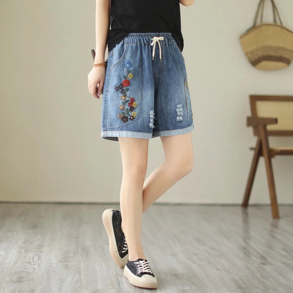 Embroider Shorts Jean For Women Summer Japanese Style Ethnic Elastic Waist Blue Flowers Embroidery Denim Shorts y2k