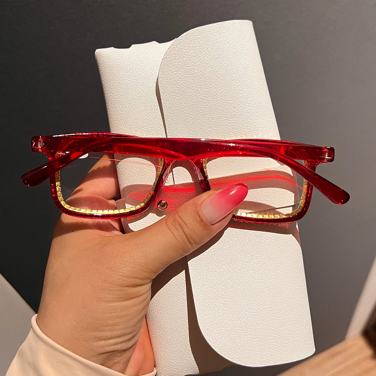 Luxury Women's Rectangle Rhinestone Reading Glasses Ultralight Small Frame Trendy Clear Lenses Presbyopia Eyeglasses with Degree
