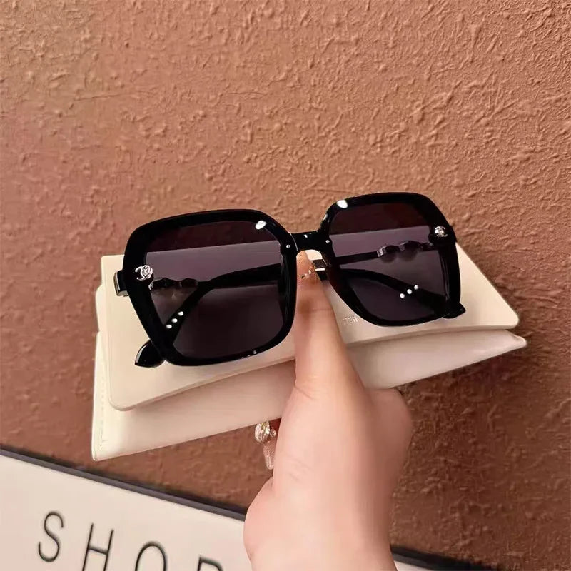 2025 Oversized Polarized Sunglasses for Women and Men  Pearl Fashion Square Designer Sun Glasses Unisex Eyewear UV400 Sunglass