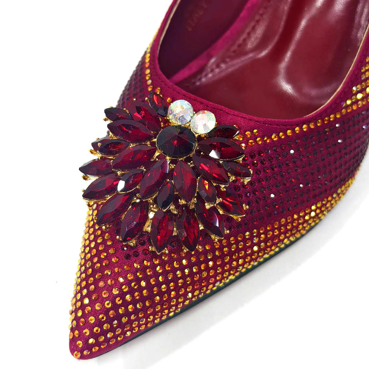 2024 Italian Design Rhinestone Luxury Wine Colour Pointed Toe Shoe & Bag Set Women's High Heels for Parties By Venus Chan