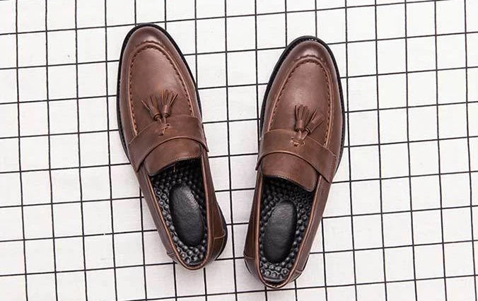 With Tassels Loafers Office Leather Shoes for Men Platform Thick Sole Pointed Toe Man Casual Shoe High Quality Fashion Elegant