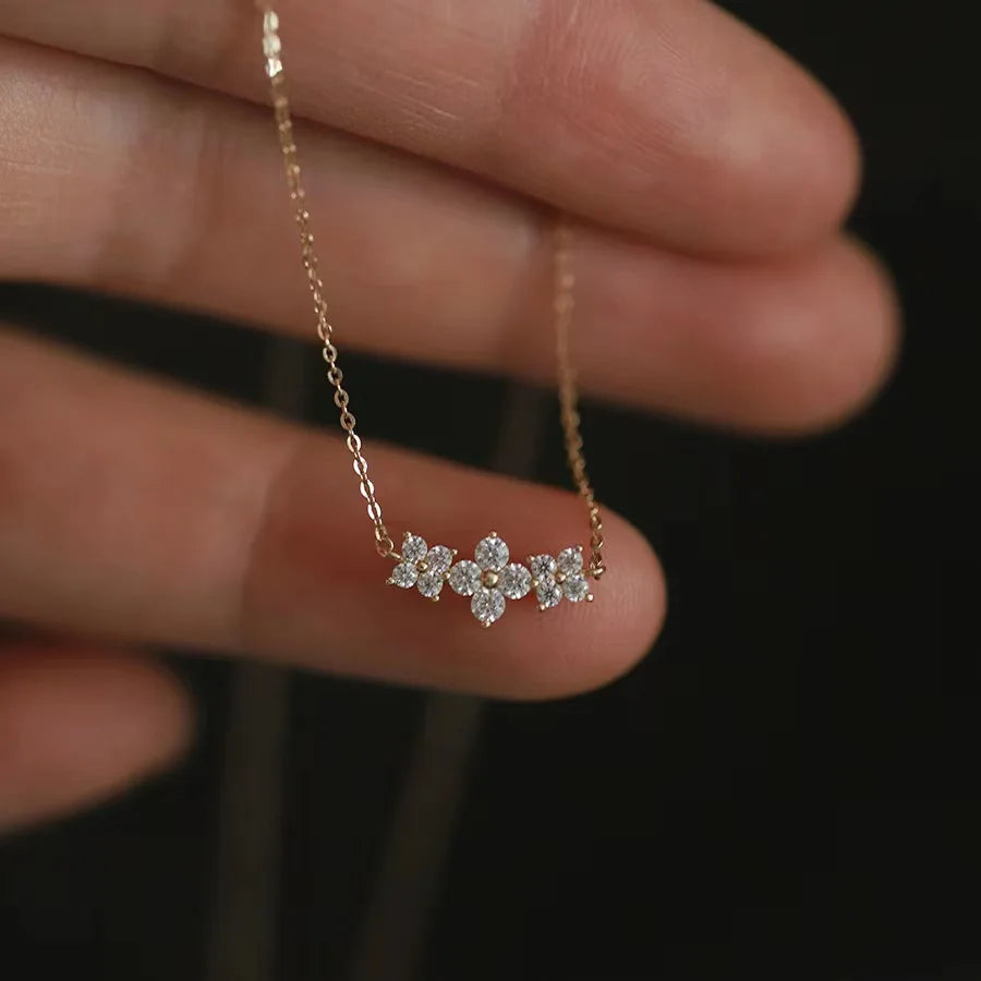 925 Sterling Silver Romantic Three Four Petals Flower Clavicle Necklace for Women Exquisite Charms Party Wedding Jewelry