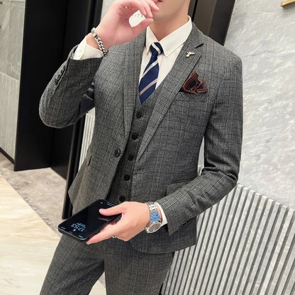 2023 Men's British Fashion Three-piece Set Slim Fit Suit Vest Trousers Ensemble Handsome Trendy All-in-one Banquet Blaze