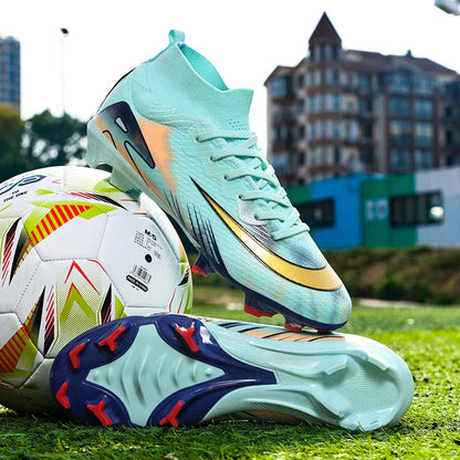New Men Football Boots Adult Society Original Indoor Professional Women Soccer Shoes Unisex Ultralight Football Shoes Sneakers