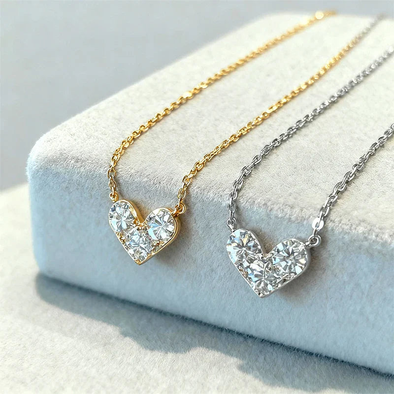 3-Stone Round Cut Full Moissanite Pendant Necklace Heart Shape for Woman 925 Silver Certified Lab Diamond Lucky Neck Chain