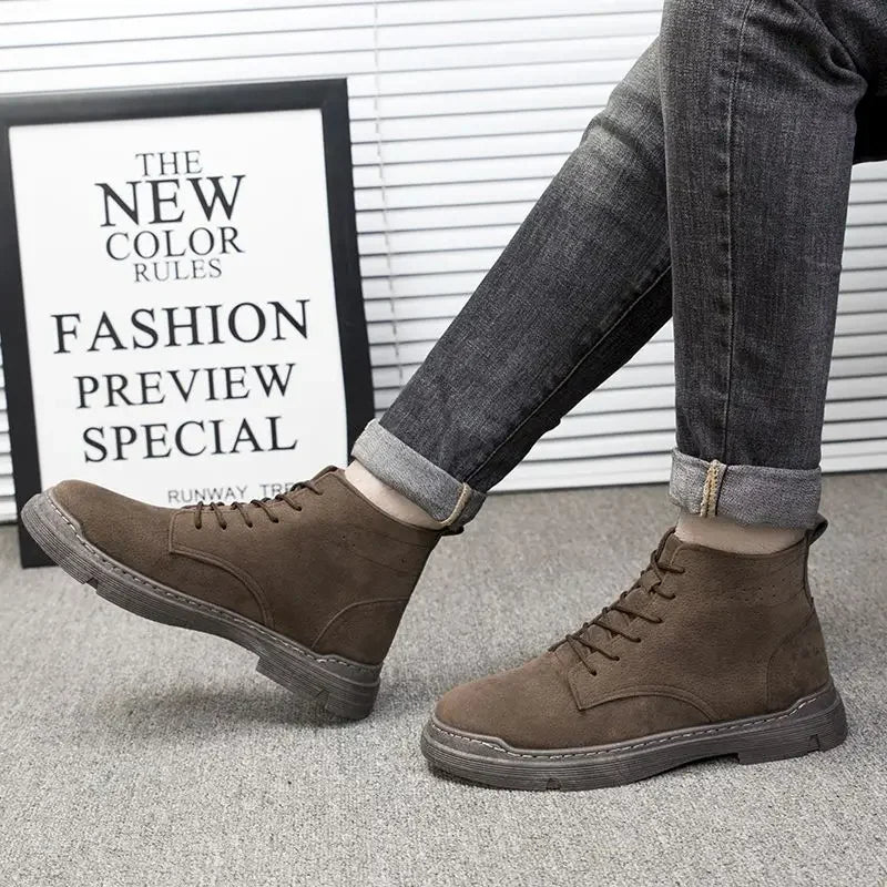 New Casual Trendy 2025 Male Shoes Comfortable Designer Original Deals Low Price Non Slip Footwear Cheap Fashion Y2k Men's Boots