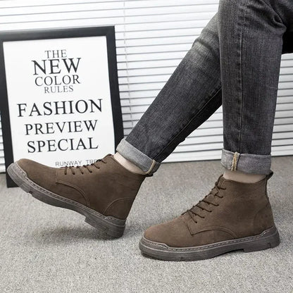 New Casual Trendy 2025 Male Shoes Comfortable Designer Original Deals Low Price Non Slip Footwear Cheap Fashion Y2k Men's Boots
