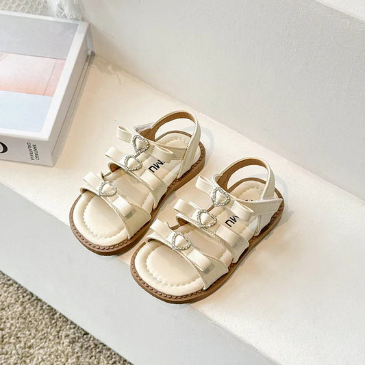 Girls Sandals New 2024 Summer Kids Fashion Bowknot Heart Princess Sandals Party Dress Shoes Children Soft Sole Beach Flats Shoe