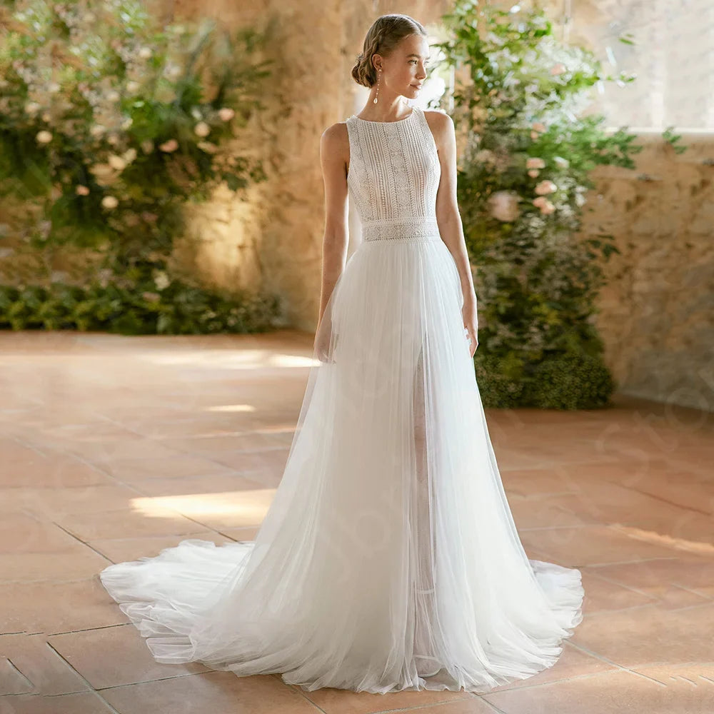 New Summer Beach Wedding Dresses Boho Bridal Gowns Lace Sleeveless Bride Dresses 2024 Latest White Wedding Gowns Customized
