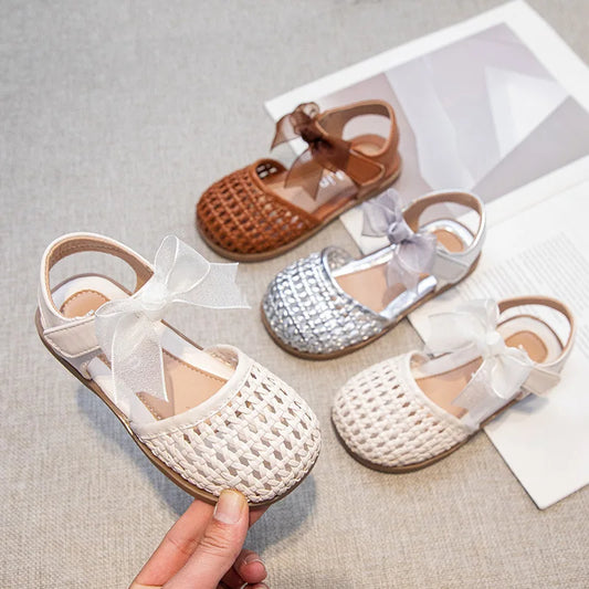 Children's Sandals Summer New Elegant Girls Princess Shoes Woven Style Beach Causal Kids Flat Sandals Solid Color Versatile