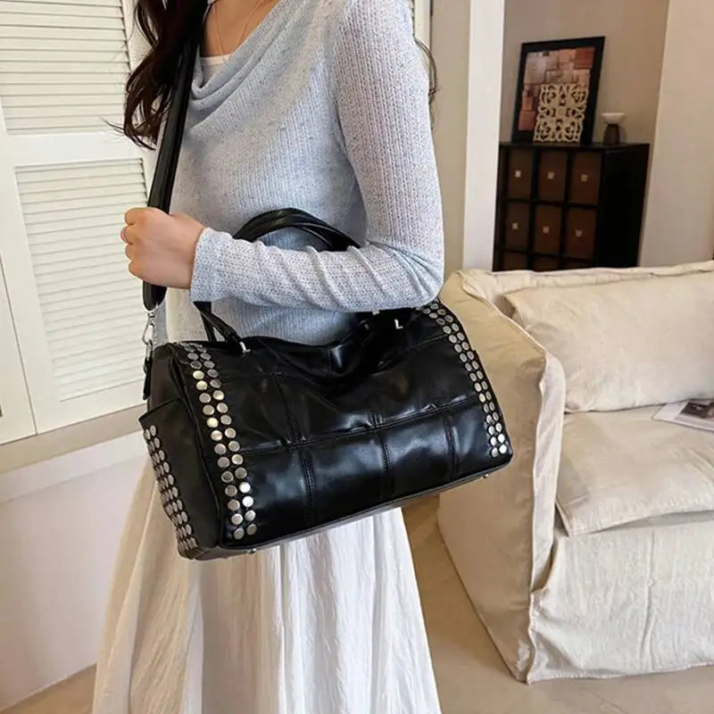 New Y2K Fashion Retro Rivet Tote Bag Women's High-end Handbag Large Capacity Motorcycle Shoulder Bag Daily Commute Crossbody Bag