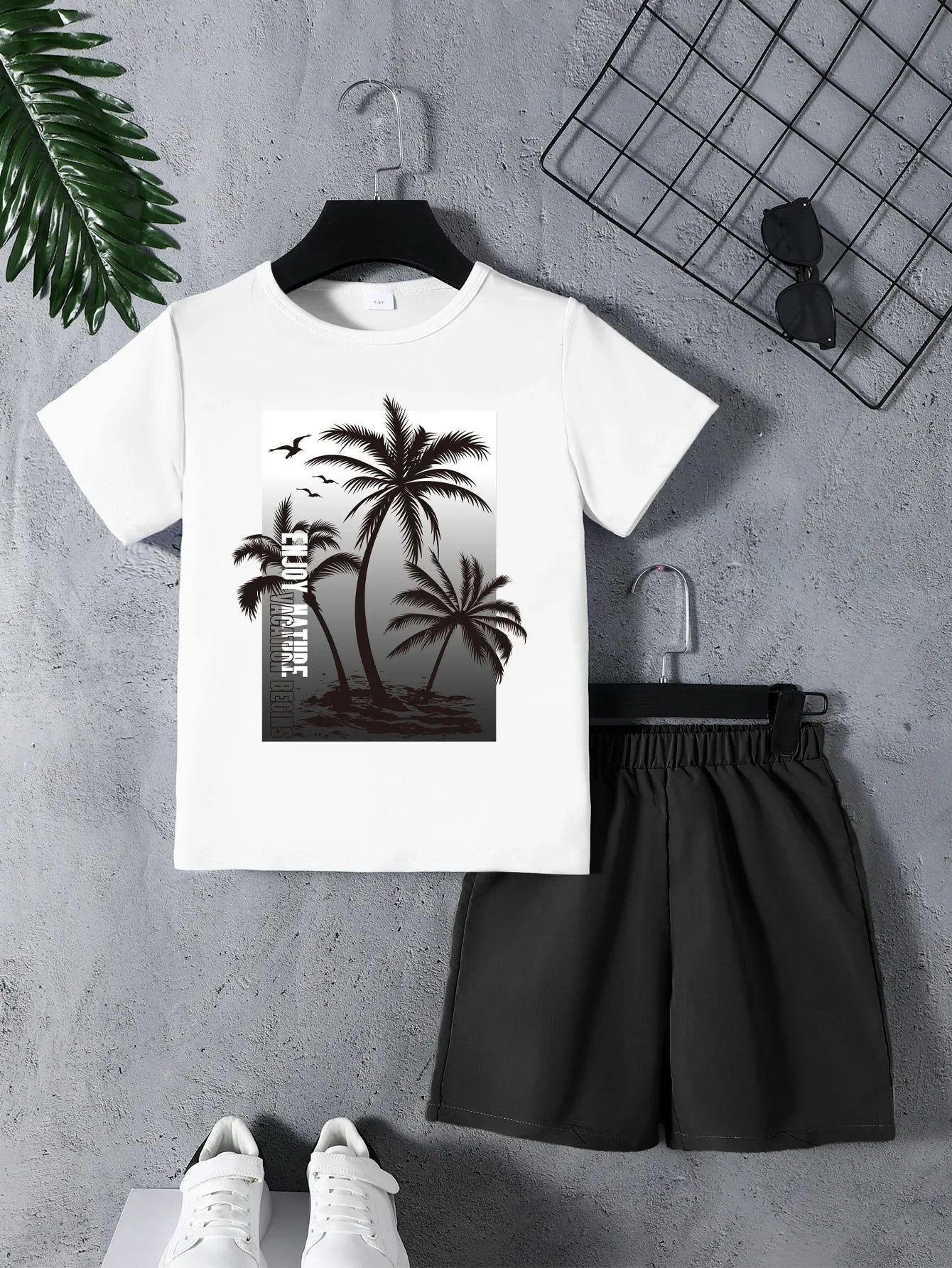 Summer Big Kids 2pcs Set Hawaii Beach Coconut Tree Letter Print Knitted Loose Short Sleeve with Workwear Shorts Ensemble