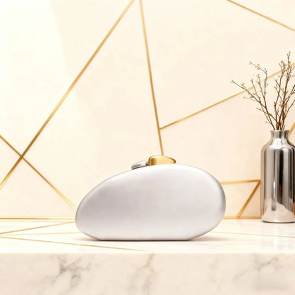 Designer Shell Shape Clutch Bag with Metallic Closure Chain Dinner Purse Women Evening Party Leather Shoulder Crossbody Handbags