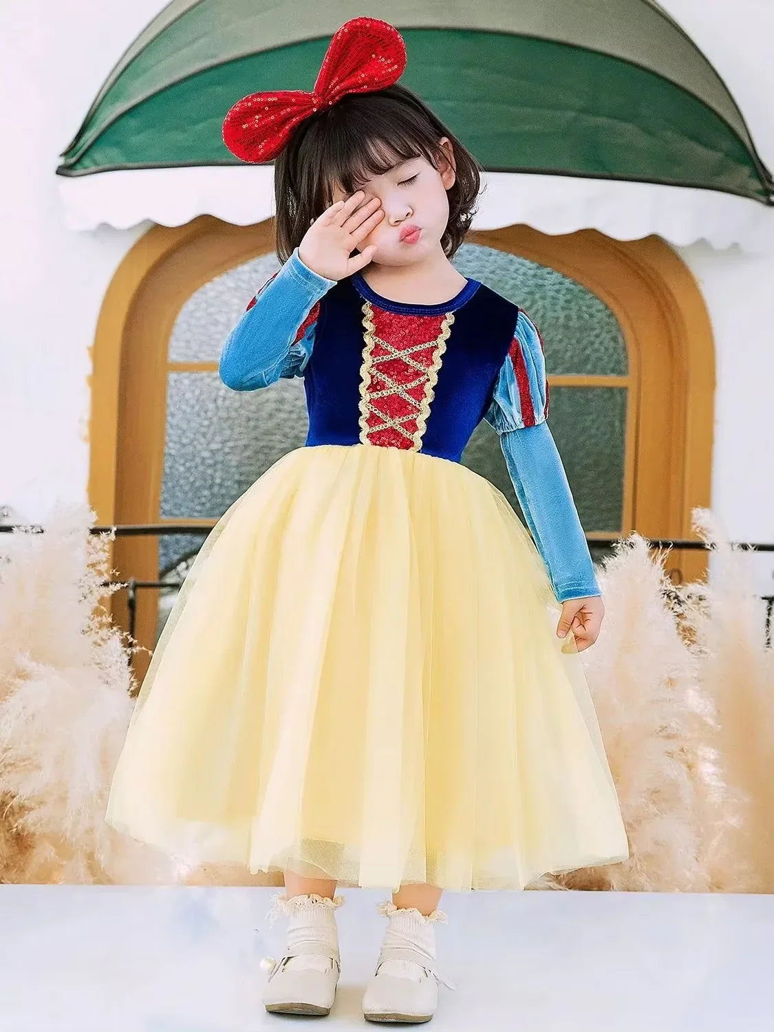Halloween New Movie Snow White Princess Dress Girl Cosplay Yellow Snow White Party Yellow Stripe Dress Accessories Suit