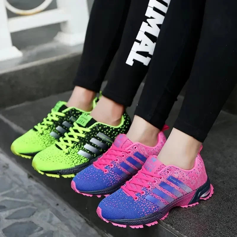 Men's Explosive Street Eye Catching Design Board Shoes with Unique Color Matching Breathable Comfortable Anti Slip Walking Shoes