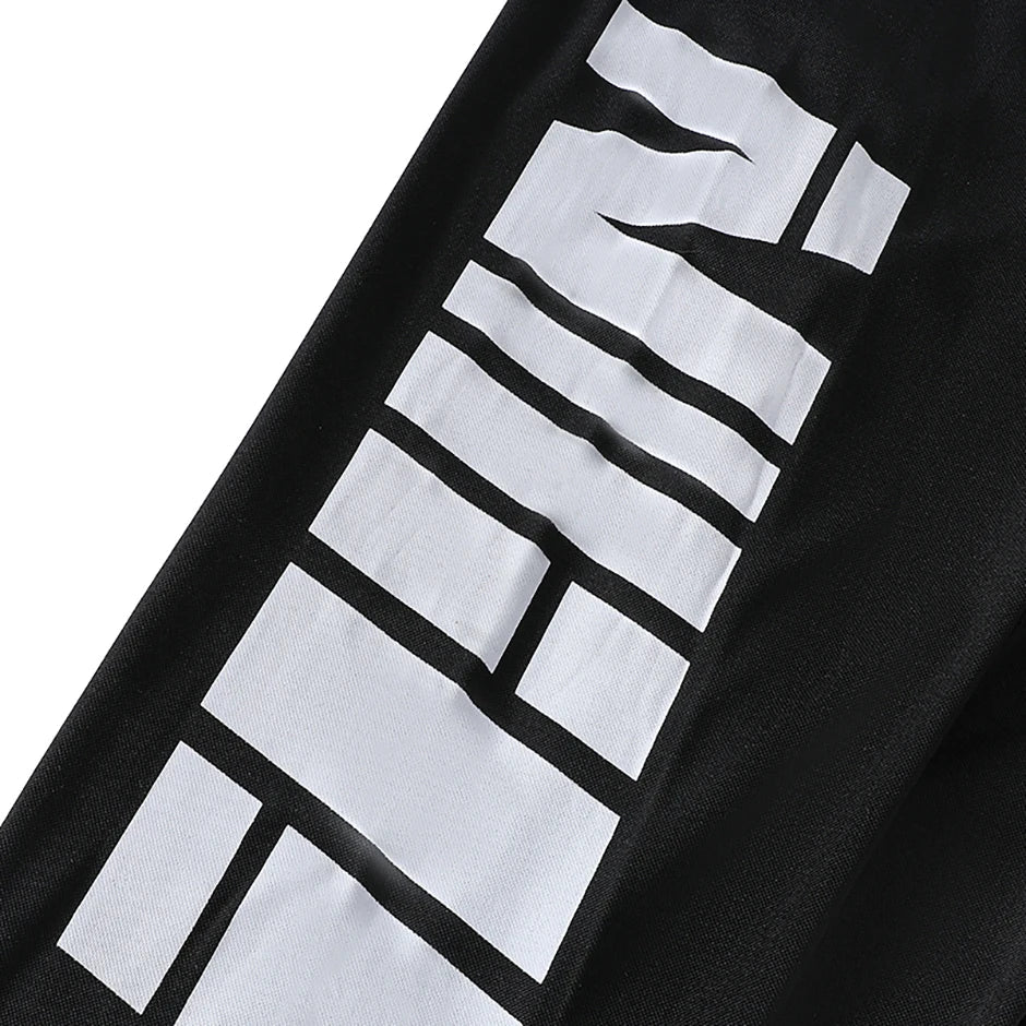2-pcs Summer Youth Fashion Letter Set 13-16 Year Old Boys and Girls Simple and Versatile Letter Short Sleeve T-shirt Black Pants
