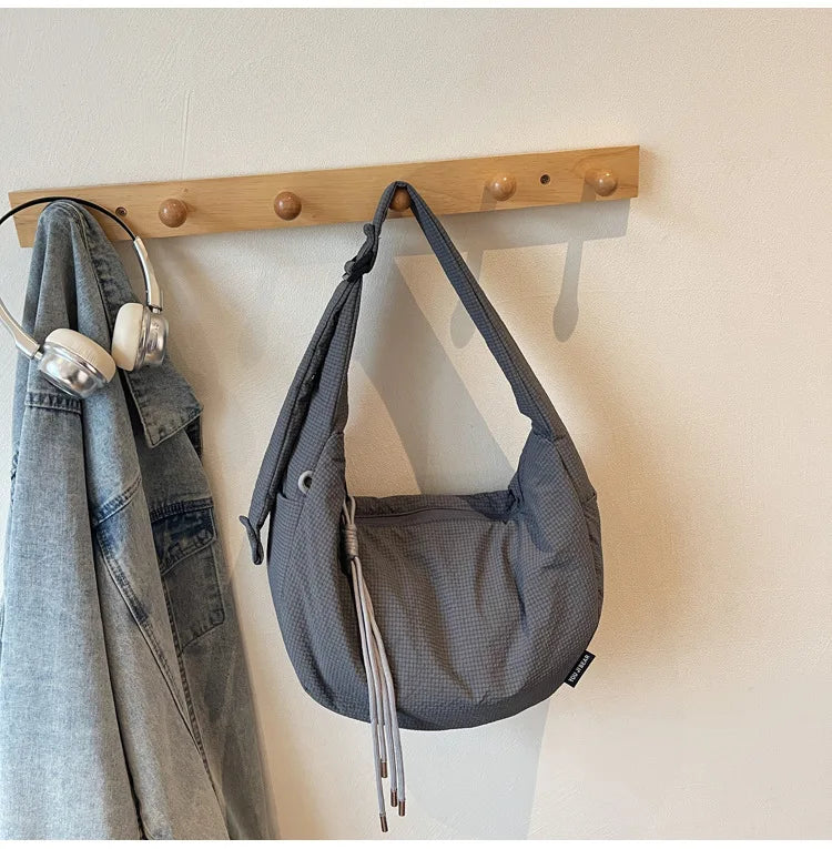 New Comfortable and Versatile Texture Hobo Bags Women Crossbody Bags Large Capacity Lightweight Casual Storage Bags Fashionable