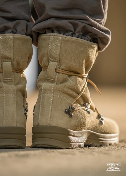 Men's Vintage High-top Desert Boots Outdoor Cowboy Boots Indestructible Work Shoes Winter Safety Shoes