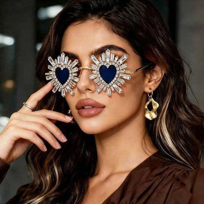 Women Rhinestone Heart Sunglasses Baroque Vintage Small Sound Exaggerated Eyewear Sparkling Party Festival Shades UV400