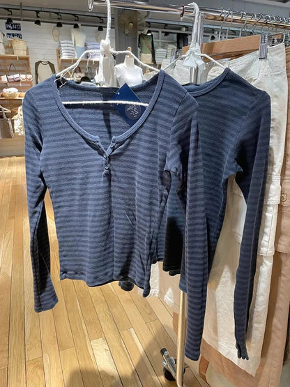 Vintage Striped Slim Long Sleeve T-shirts Autumn Casual Round Neck Streetwear Cotton Tees Women Classic Harajuku Button Tops Y2k