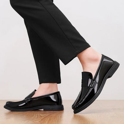 2026 New Men's Patent Leather Penny Loafers Slip On Design Soft Cushion Insole Wear Resistant Sole Business Wedding Party Shoes