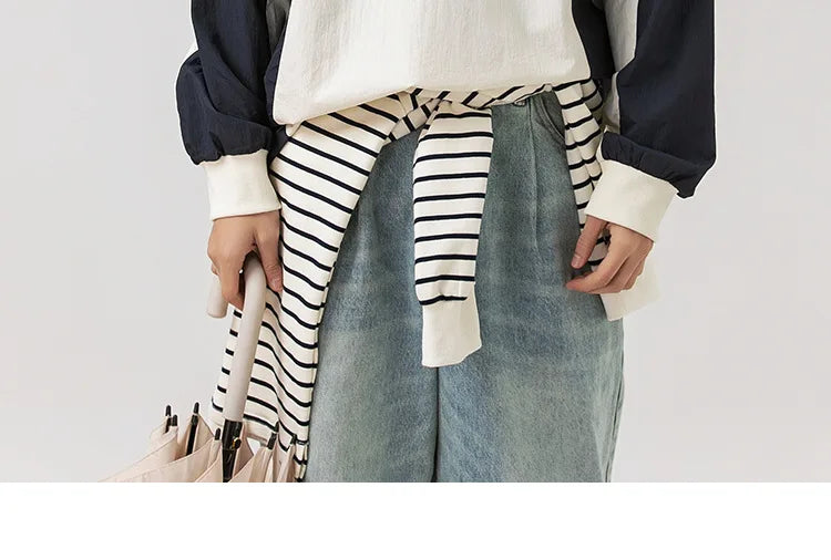 Japanese-inspired Color-blocked Crew Neck Sweatshirt with Patchwork Design: Men's Spring/Autumn Outdoor Leisure