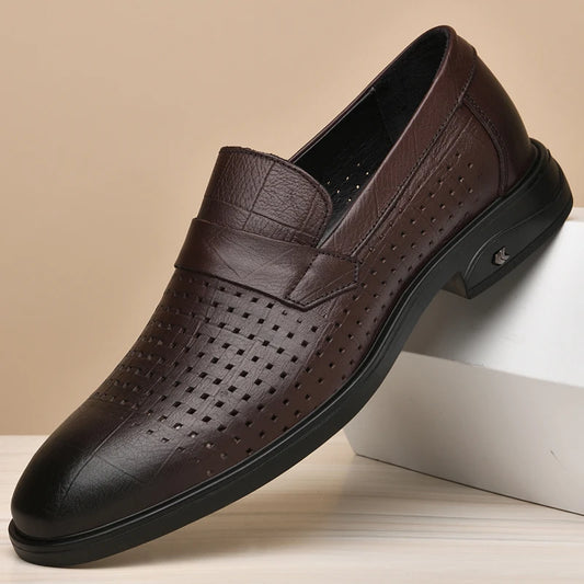 Italian Mens Casual Leather Outdoor Shoes Breathable Casual Hollow Out Men's Soft Bottom Shoes Comfy Flat Designer Walking Shoes