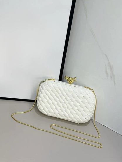 Elegant Box Shaped Dinner Clutch Crossbody Bag for Women Fashionable Chain Strap Handbag Retro Style Leather Handbag