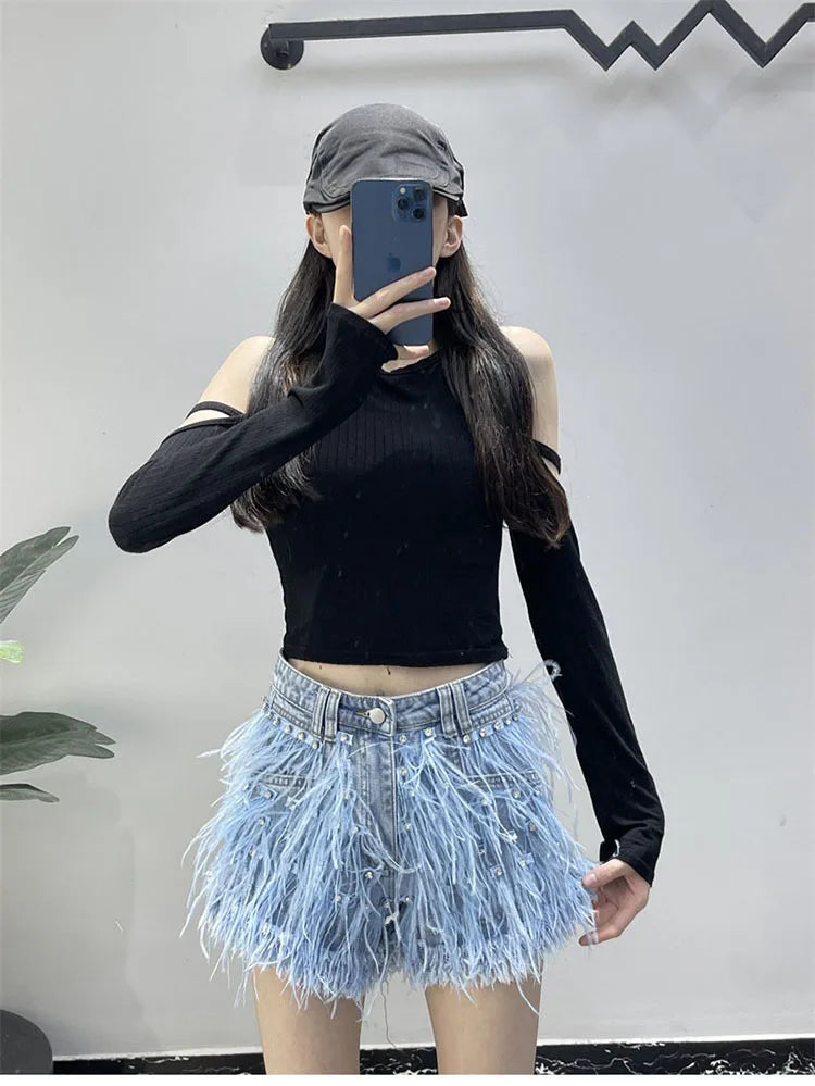 Summer Street Hot Girls Short Jeans Female Chic Feather Diamond Denim Shorts Women Retro Washed Hot Pants Sexy Night Club Shorts