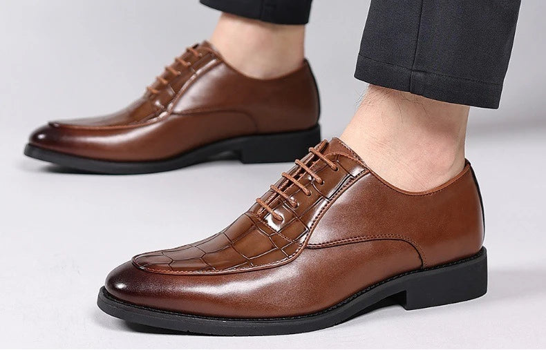 Casual Checkered Retro Business Men's Shoes Soft Sole Big Size Wedding Shoes Male Spring Autumn Lace Designer Leather Shoe Man