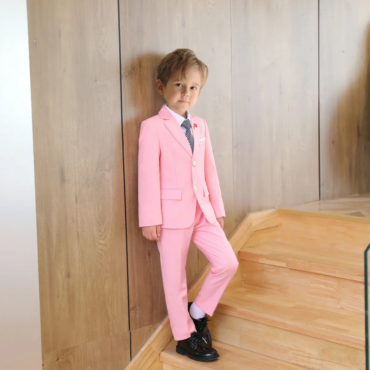 2-14 Yrs Toddler Suit Set with Rose Embroidery 3-Piece Formal Conmmunion Tuxedo Jacket Pants Tie Fast Delivery DTLumika