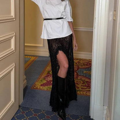 Shestyle تنانير طويلة شفافة من الدانتيل للنساء بكسرات زهرية غير متماثلة صيف 2025 ملابس جديدة أنيقة لقضاء العطلات بشق أنيق