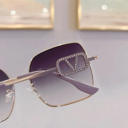 2025 New Fashion Metal Square Polarized Sun Glasses Women Luxury Diamond UV400 Sunglasses Ladies Oversized Eyewears Gafas De Sol