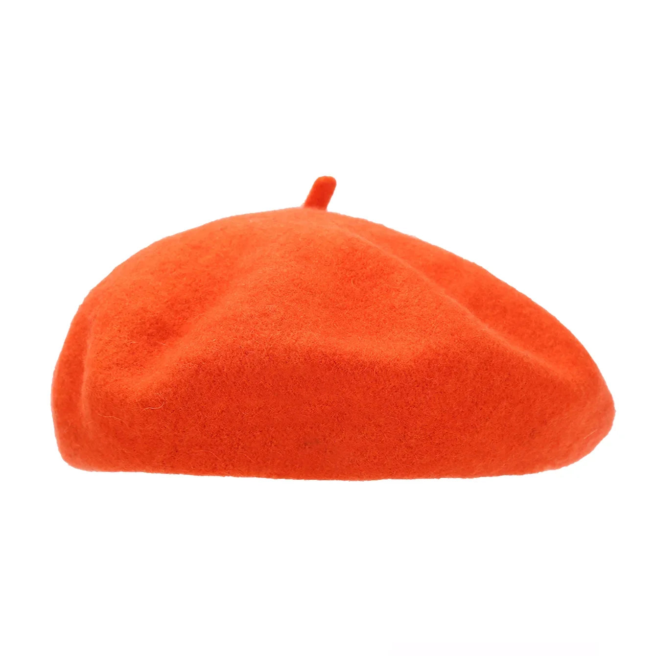 A solid-color wool beret for women–warm for autumn and winter,versatile with French fashion flair,and an ideal gift for friends