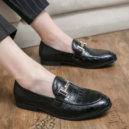 2024 High Quality Casual Leather 38~48 Designer Mens Dress Wedding Black Fashion Office Business Loafers Formal Shoes for Men