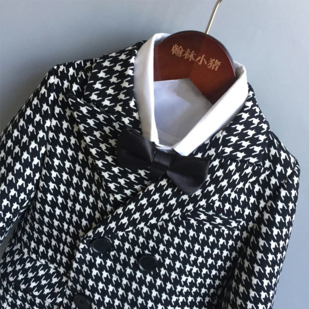New Arrival Boys Stylish Plaid Suit Set 3 Pieces Jacket Pants Bow-tie Banquet Party Wear Double Breasted Kids Suits 80-150cm