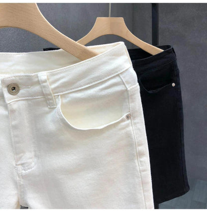2026 Mens White Denim Shorts Summer Casual Slim Fit Pure Color Five Inch Beach Shorts Simple Stylish Fashion Jeans