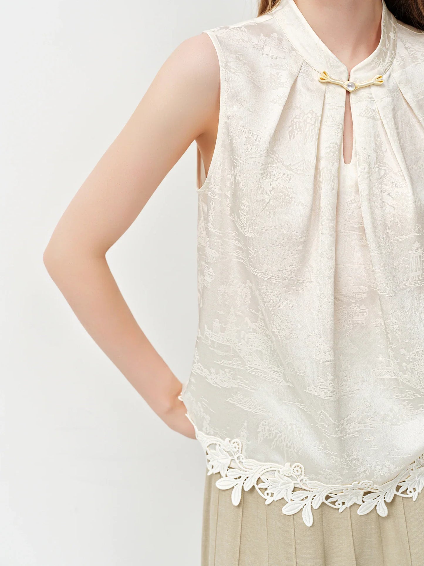 2026 Spring Women's Oriental-Inspired Lace Panel Sleeveless Blouse - Stand Collar with Frog Closure Elegant Top for Daily
