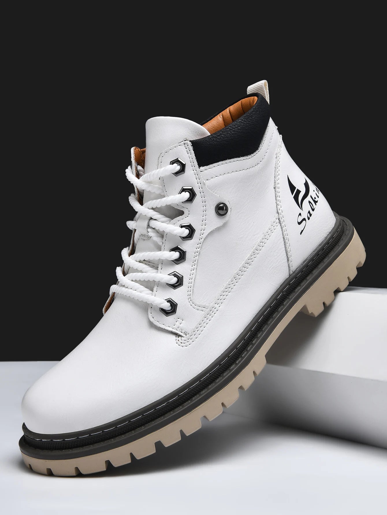 Handmade Men Boots Autumn Outdoor Hiking Boots Ankle Winter Leather Shoes Sneakers Hombres Botas High Top Footwear Anti Slip