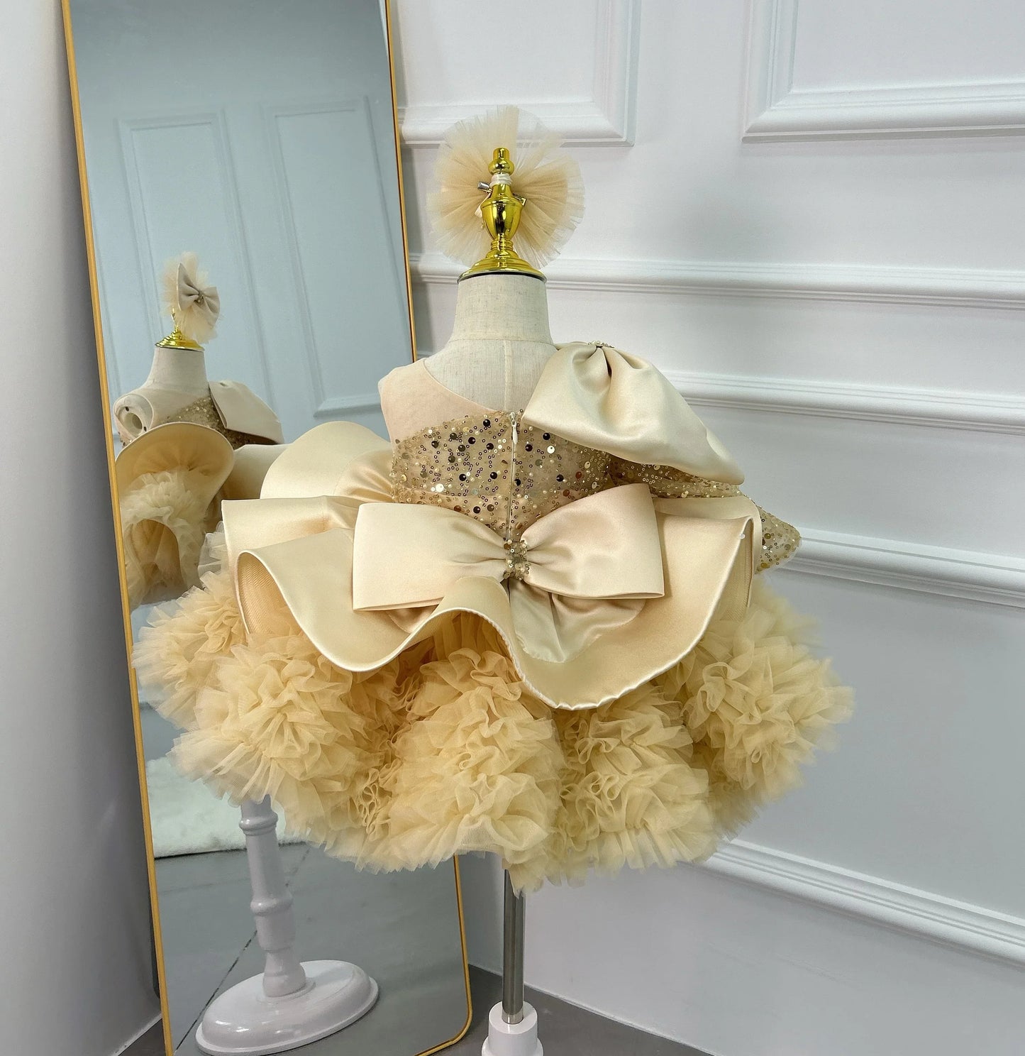 Gorgeous and Elegant Girls Dress Satin Bow Girls High-End Party Evening Dress Exquisite Baby Girl One-Year-Old Clothing
