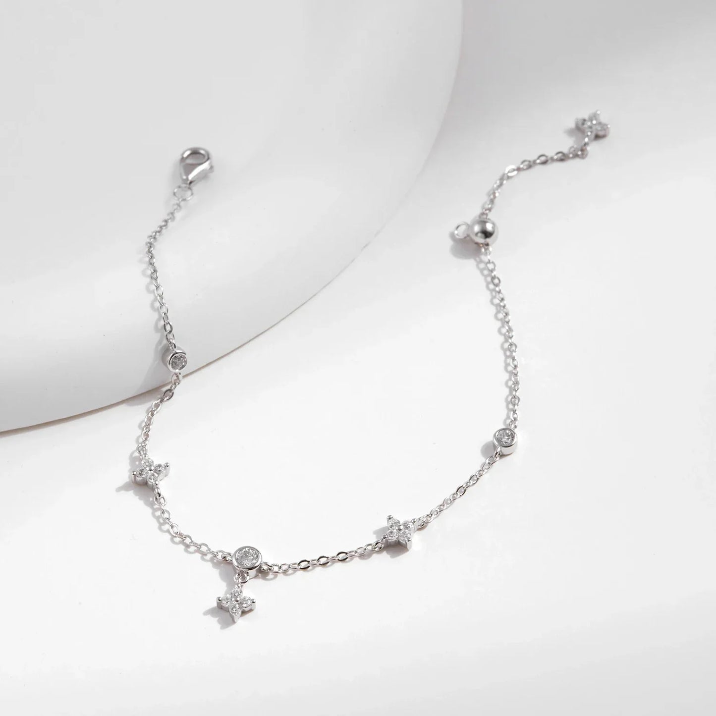 Sparkling CZ Bracelet 925 Sterling Silver Delicate Four Leaf Clover Charm Bracelet For Women Fine Jewelry Vacation Gift
