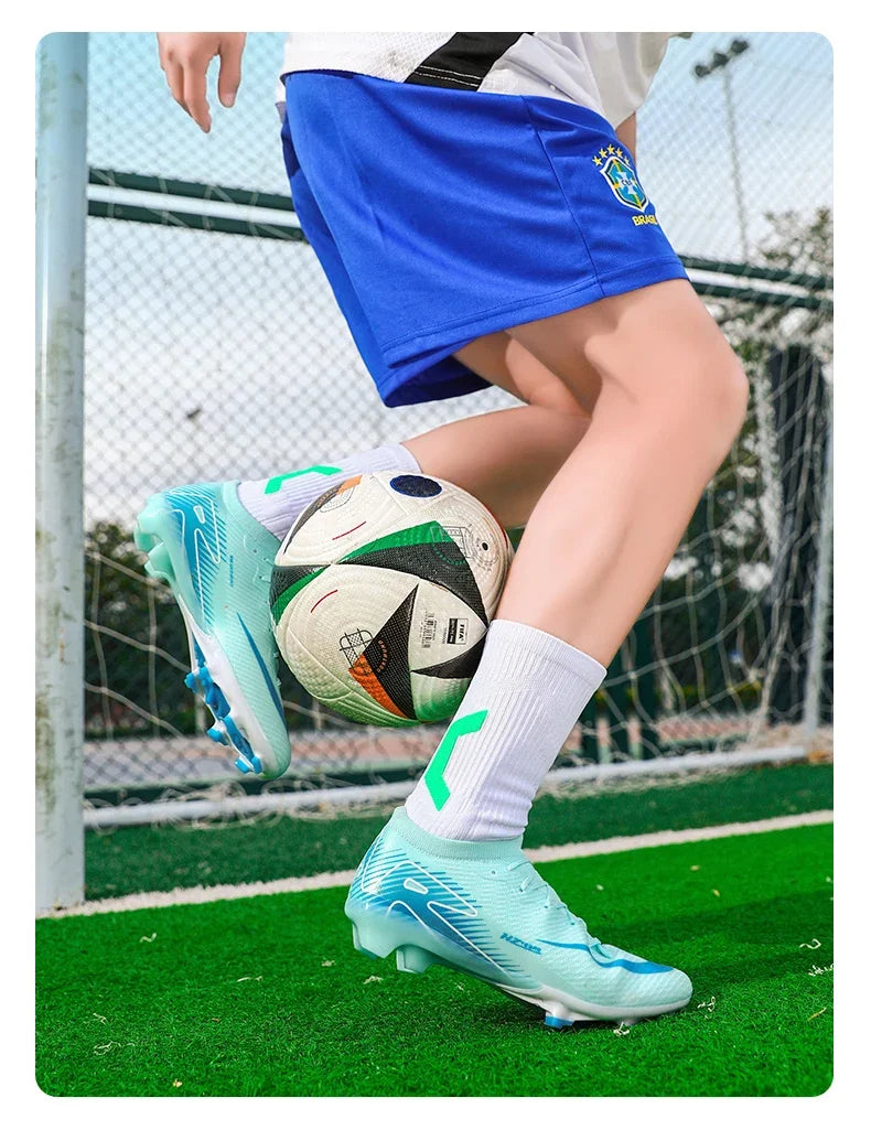 New Men Football Boots Ultralight Soccer Shoes Cleats Long Spikes Match Breathable Indoor Sneakers Training Drop Shipping