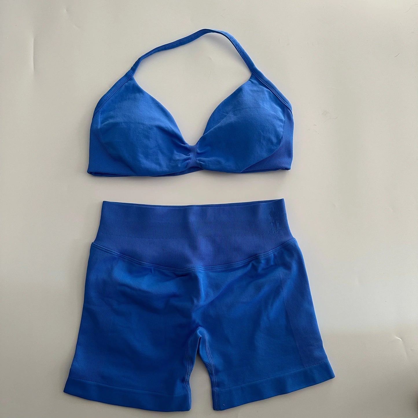 Yoga Gym Set Women Seamless Strappy Yoga Bra Top High Waist Workout Scrunch Shorts Sports Set Fitness Clothes Sportswear