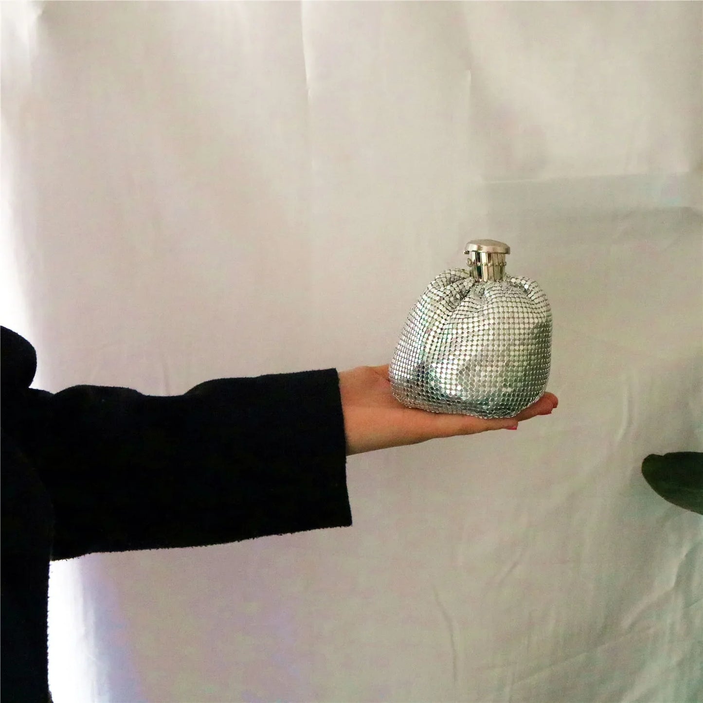 Lost in Vintage Glitter Sparking Evening Bag Handbag with Aluminum Pieces Crossbody Clutches Shoulder Metallic Chains