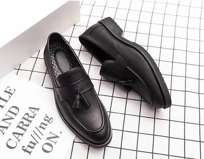 With Tassels Loafers Office Leather Shoes for Men Platform Thick Sole Pointed Toe Man Casual Shoe High Quality Fashion Elegant